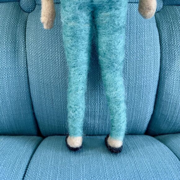 Wool Felted Doll OOAK Trendy Old Woman Poseable Handmade Needlework Art Piece - Picture 9 of 16